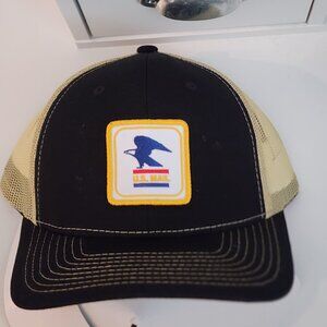 U.S. MAIL (USPS) Patched Black/Vegas Gold Mesh Snapback Trucker Hat